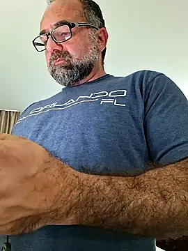 chainjulious online show from October 22, 2025, 11:03 pm