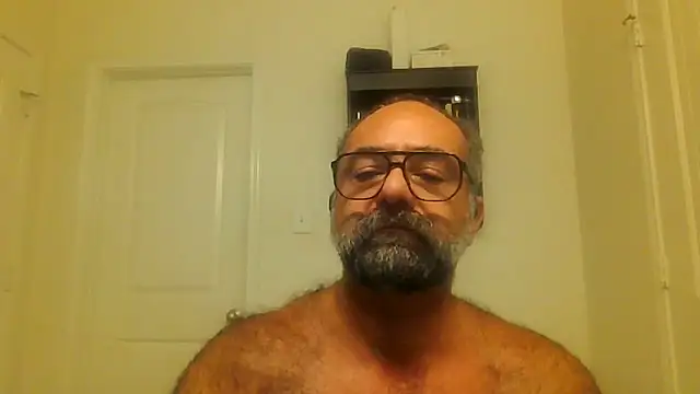 Snapshot of chainjulious chatting on July 1, 2026, 1:00 pm chainjulious online show from July 1, 2026, 1:00 pm