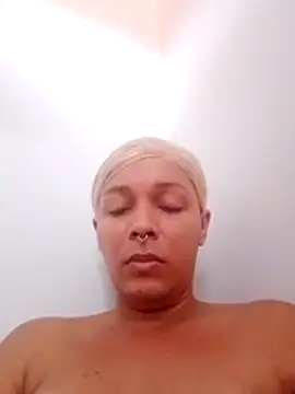 Snapshot of transgirl26 chatting on July 31, 2026, 7:33 pm transgirl26 online show from July 31, 2026, 7:33 pm
