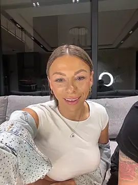 SexOnMyLvL online show from October 8, 2025, 8:31 pm