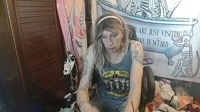 Ombeline1 online show from March 2, 2026, 2:35 pm