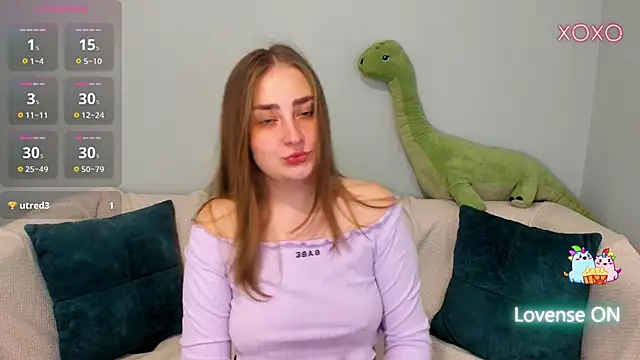 MilliStrii online show from April 9, 2026, 1:18 am