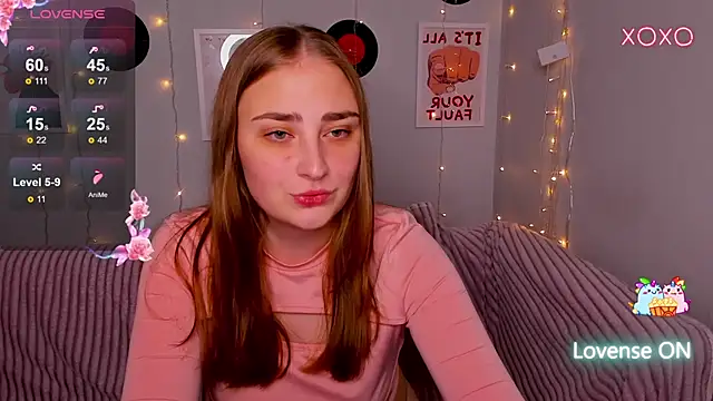 Snapshot of MilliStrii chatting on January 10, 2026, 12:39 am MilliStrii online show from January 10, 2026, 12:39 am