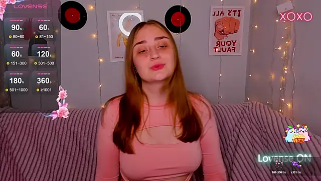 Snapshot of MilliStrii chatting on December 22, 2025, 1:28 am MilliStrii online show from December 22, 2025, 1:28 am