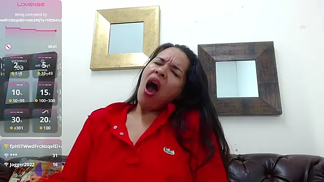 Snapshot of Lizeth_Bels chatting on March 14, 2025, 12:21 am Lizeth Bels online show from March 14, 2025, 12:21 am