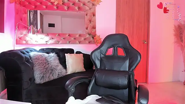 AmelyaMann online show from March 27, 2026, 2:18 pm