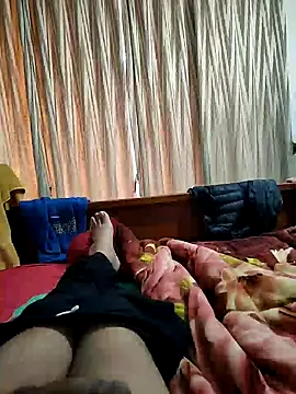 Snapshot of Nuttysub chatting on February 10, 2025, 2:19 am Nuttysub online show from February 10, 2025, 2:19 am