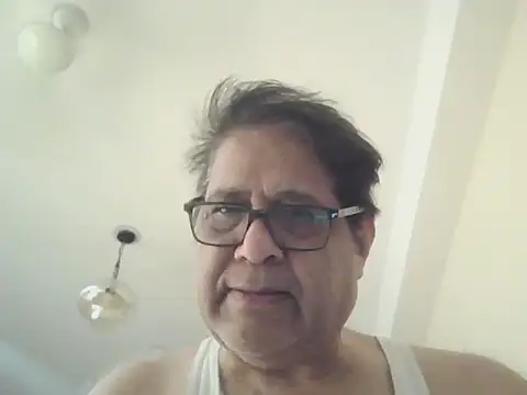 Nuttysub online show from June 2, 2026, 2:33 am