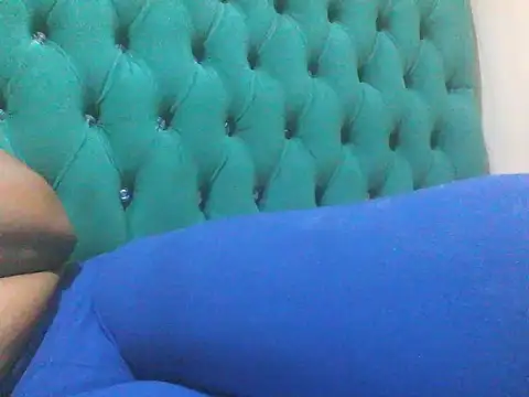 Sexy Riri online show from October 17, 2025, 7:04 pm