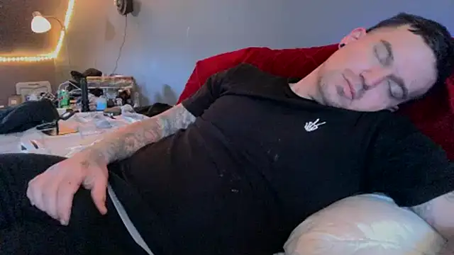 Snapshot of bigcocktat2dude603 chatting on March 9, 2025, 12:42 pm bigcocktat2dude603 online show from March 9, 2025, 12:42 pm