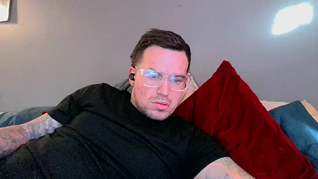 Snapshot of bigcocktat2dude603 chatting on January 21, 2025, 8:21 pm bigcocktat2dude603 online show from January 21, 2025, 8:21 pm