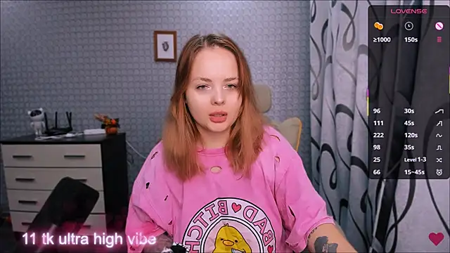 flower sarah  online show from October 14, 2025, 12:06 pm