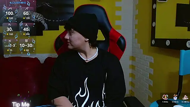 Snapshot of isabeautyx19 chatting on February 1, 2026, 3:16 am isabeautyx19 online show from February 1, 2026, 3:16 am