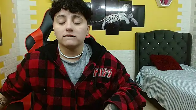 Snapshot of isabeautyx19 chatting on December 20, 2025, 3:09 am isabeautyx19 online show from December 20, 2025, 3:09 am