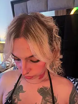 Bonnie vega online show from October 18, 2025, 8:11 pm