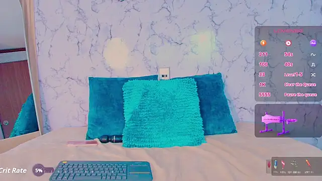 Juliana rodriguez  online show from November 11, 2025, 5:19 pm