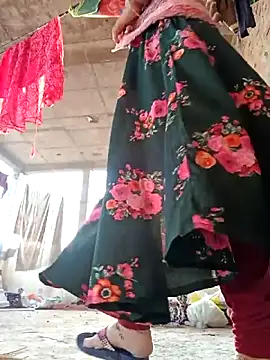 Mamta Chaterjee online show from November 17, 2025, 2:04 am