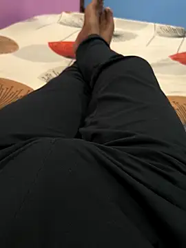 Snapshot of ak007_desire chatting on November 28, 2025, 4:51 pm ak007 desire online show from November 28, 2025, 4:51 pm