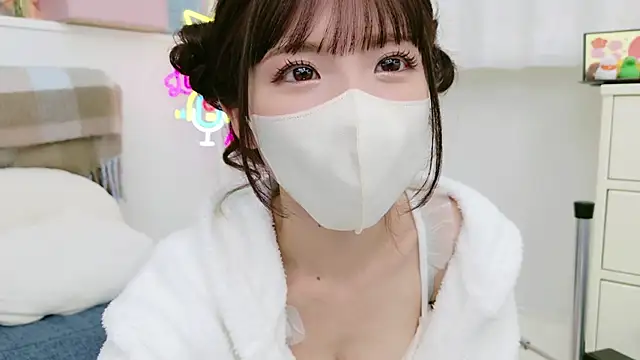-minami- online show from January 10, 2025, 5:13 pm