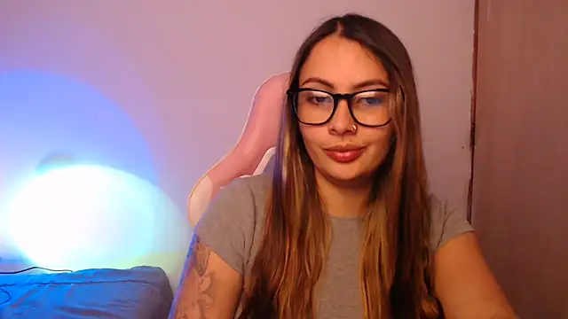 lalawhitte online show from October 29, 2025, 9:47 pm