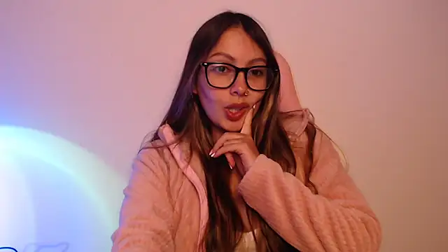 lalawhitte online show from November 26, 2025, 9:26 pm