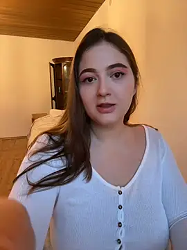 Snapshot of Kamilla_Loop chatting on January 11, 2025, 3:31 pm Kamilla Loop online show from January 11, 2025, 3:31 pm