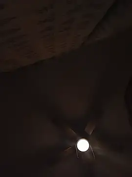 Babyboyy803 online show from January 7, 2026, 9:42 pm