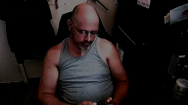 KrazyLegz online show from May 23, 2026, 6:18 pm