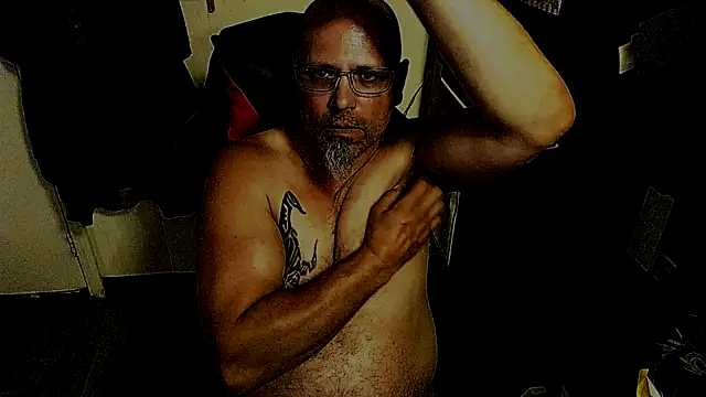 KrazyLegz online show from June 20, 2026, 3:00 am
