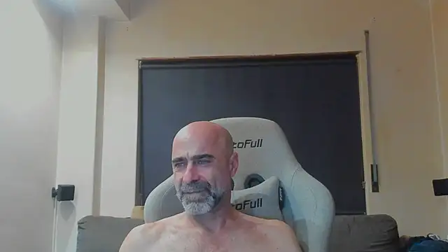 Snapshot of Bicopflirt chatting on July 9, 2026, 9:58 pm Bicopflirt online show from July 9, 2026, 9:58 pm
