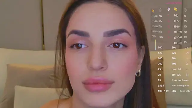 BellaHalles online show from February 4, 2026, 5:46 am