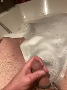 Snapshot of LivingLegend1978 chatting on February 27, 2026, 6:41 pm LivingLegend1978 online show from February 27, 2026, 6:41 pm