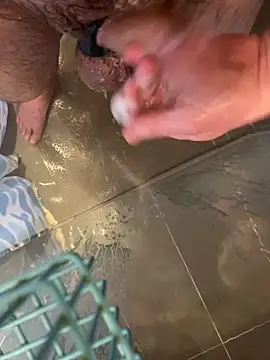 Snapshot of LivingLegend1978 chatting on February 5, 2026, 9:05 am LivingLegend1978 online show from February 5, 2026, 9:05 am