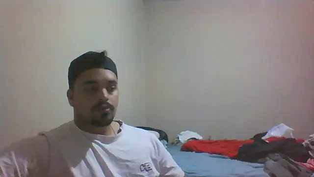 Xcumshot33 online show from October 24, 2025, 3:05 am