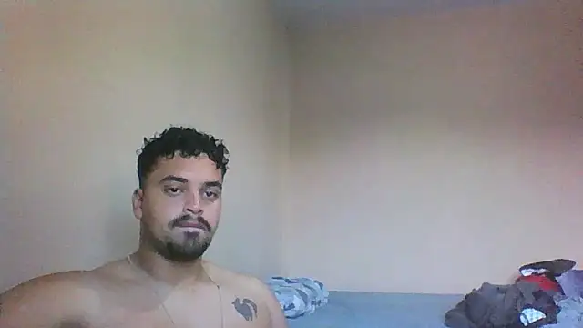 Xcumshot33 online show from October 17, 2025, 7:59 pm