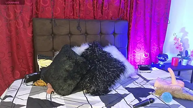 Majuu   online show from October 17, 2025, 11:56 am