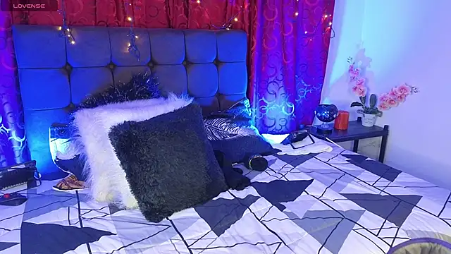 Majuu   online show from October 29, 2025, 11:42 am