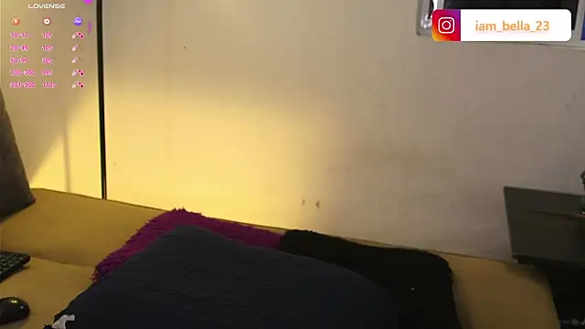 yourtoybella online show from February 21, 2025, 5:20 pm