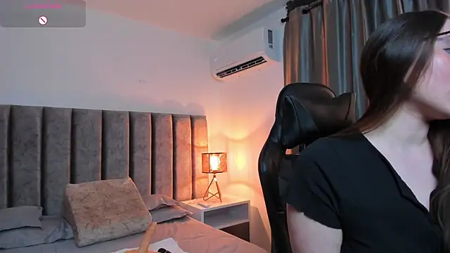 SamanthaSmithx online show from October 17, 2025, 12:14 am