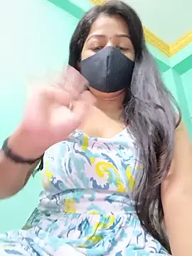 Monalisa Singh online show from June 3, 2026, 7:29 pm