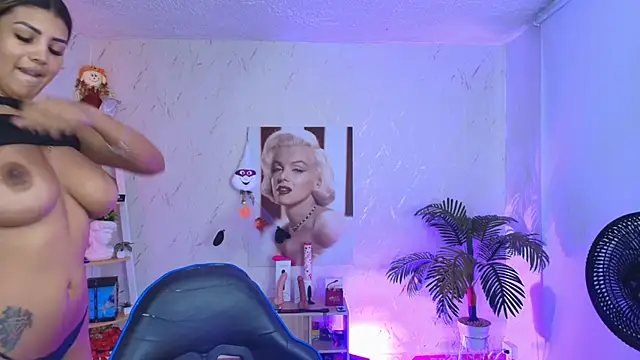 Snapshot of SALOOMEE__ chatting on January 9, 2026, 9:55 pm SALOOMEE online show from January 9, 2026, 9:55 pm