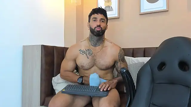 Snapshot of naugthy_dominant chatting on February 10, 2025, 2:05 pm naugthy dominant online show from February 10, 2025, 2:05 pm