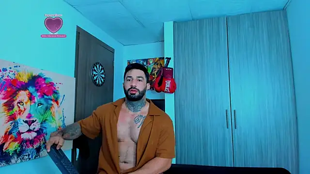 Snapshot of naugthy_dominant chatting on October 28, 2025, 12:04 pm naugthy dominant online show from October 28, 2025, 12:04 pm