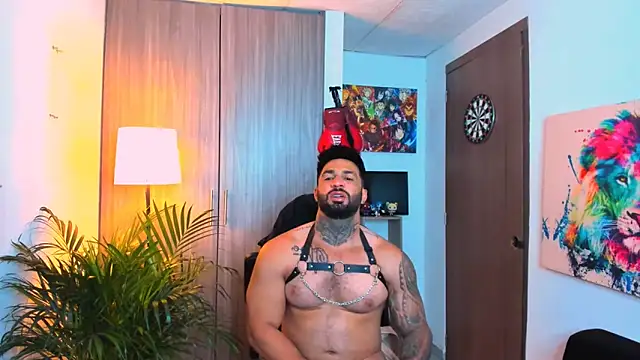 Snapshot of naugthy_dominant chatting on October 9, 2025, 11:05 pm naugthy dominant online show from October 9, 2025, 11:05 pm