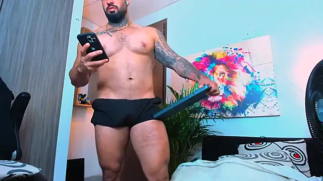 Snapshot of naugthy_dominant chatting on October 8, 2025, 12:12 am naugthy dominant online show from October 8, 2025, 12:12 am