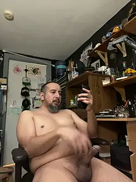 ElPollo77 online show from February 25, 2025, 4:35 am