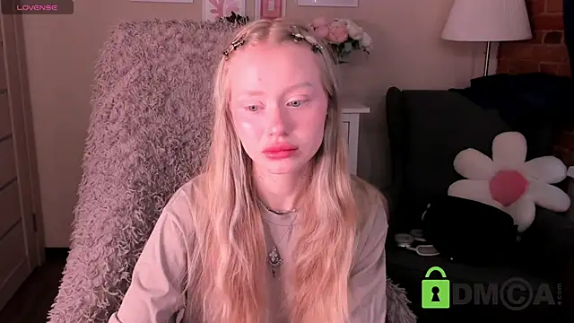 Snapshot of MalenaErnman chatting on February 22, 2026, 10:39 am MalenaErnman online show from February 22, 2026, 10:39 am