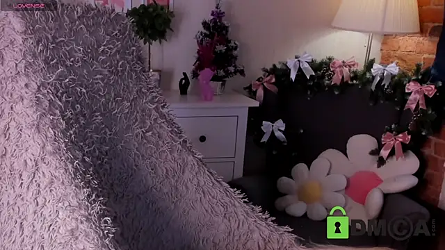 Snapshot of MalenaErnman chatting on December 21, 2025, 10:39 am MalenaErnman online show from December 21, 2025, 10:39 am