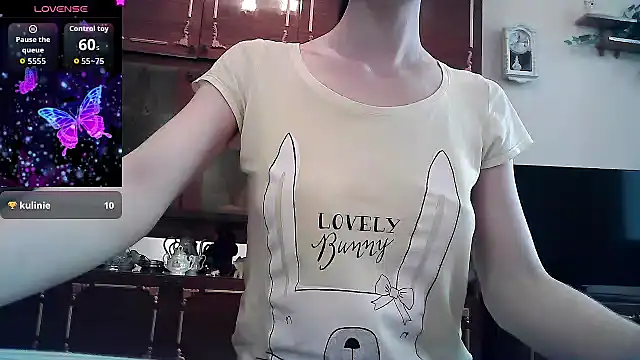 ElizaSwon online show from July 11, 2026, 3:45 pm
