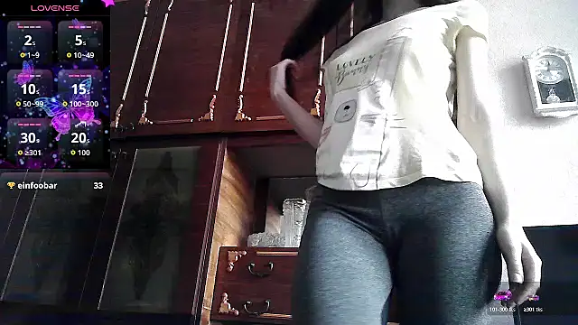 ElizaSwon online show from July 16, 2026, 2:14 pm